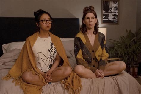 stephanie hsu sex|‘Laid’ Trailer: Stephanie Hsu and Zosia Mamet Chart a ‘Sex。